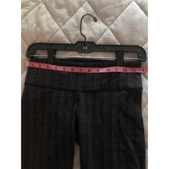 Women's Lululemon Wunder Under Ziggy Wee September Black / Gray Crop Leggings - Picture 6 of 11